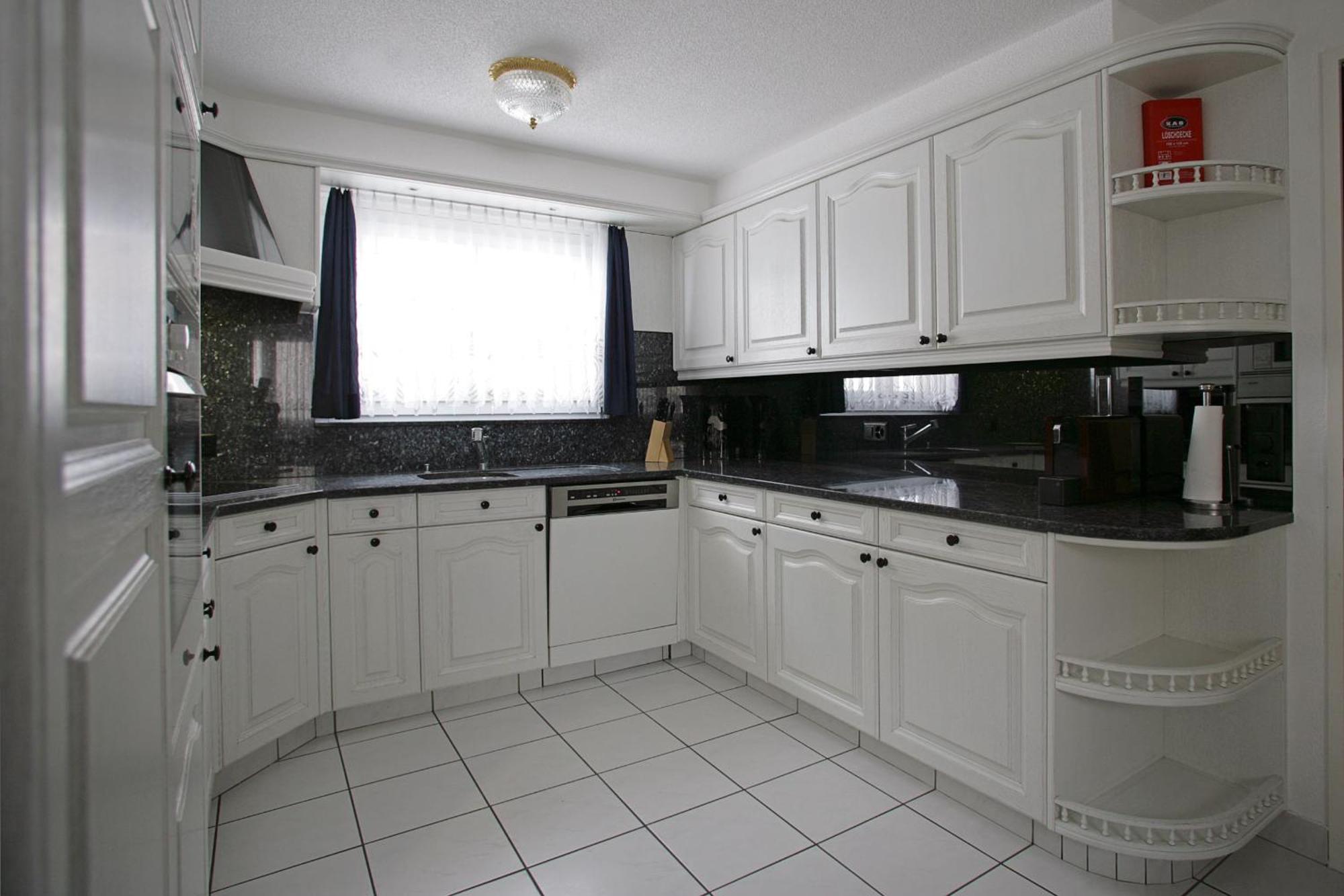 Baron / Baronesse Apartments Leukerbad Bilik gambar